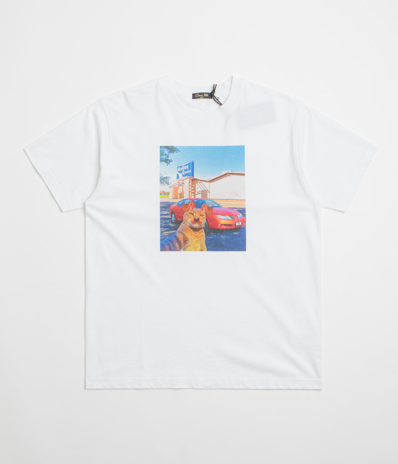 Dime Selfie T-Shirt in White