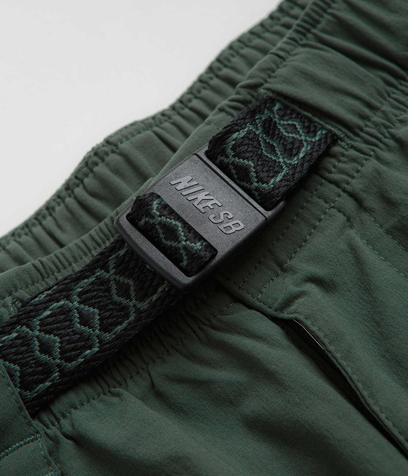 Nike SB Kearny Cargo Pants in Vintage Green and White
