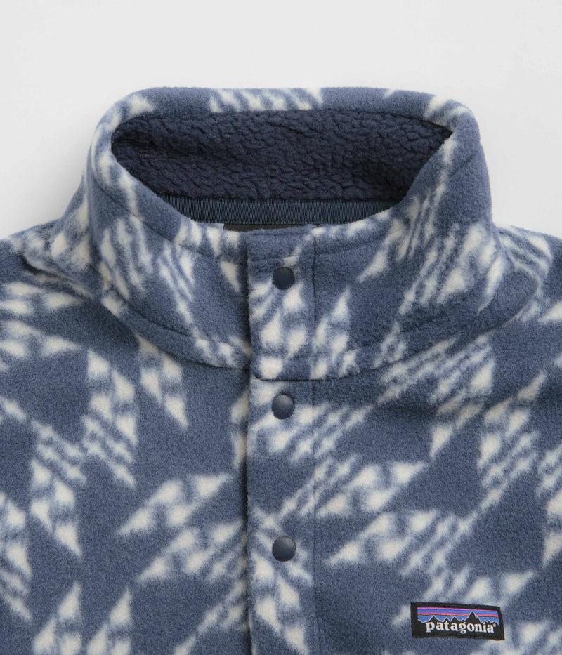 Patagonia Retro Pile 1/2 Snap Fleece in New Navy