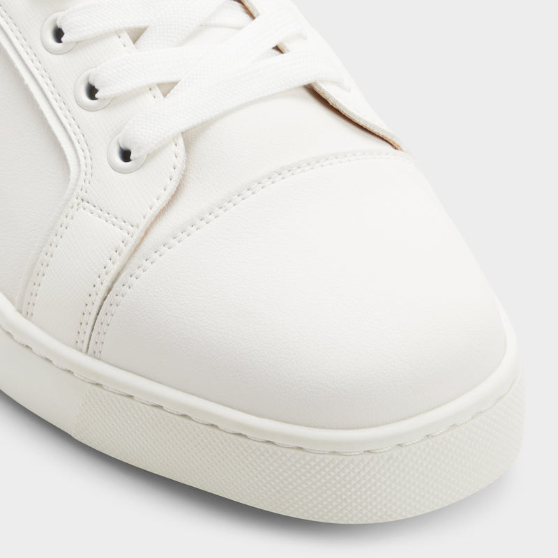Suitsneaker
