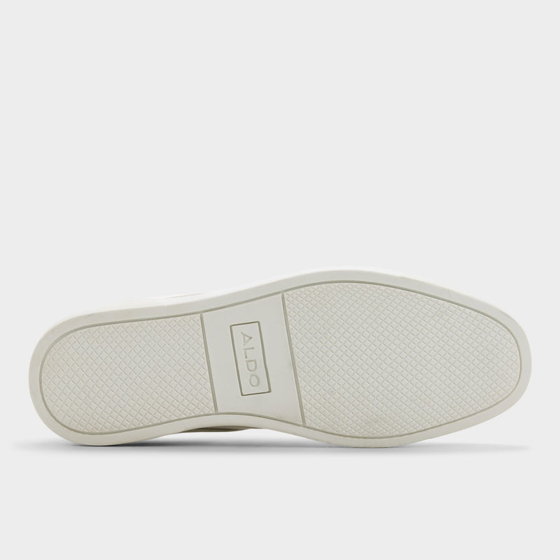 Suitsneaker